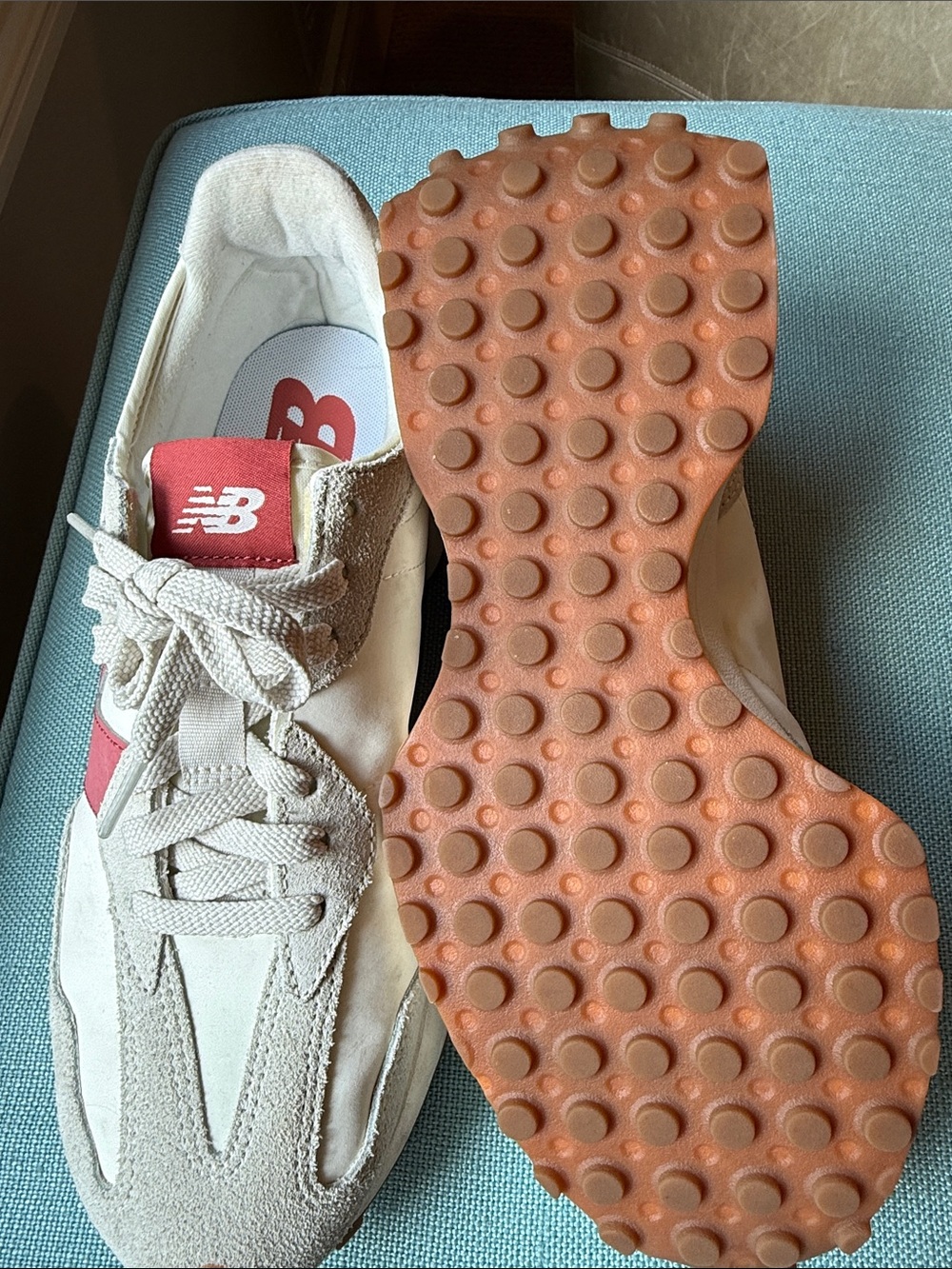 New Balance Cream & Burgundy 327 Lifestyle Sneakers - Picture 3 of 5
